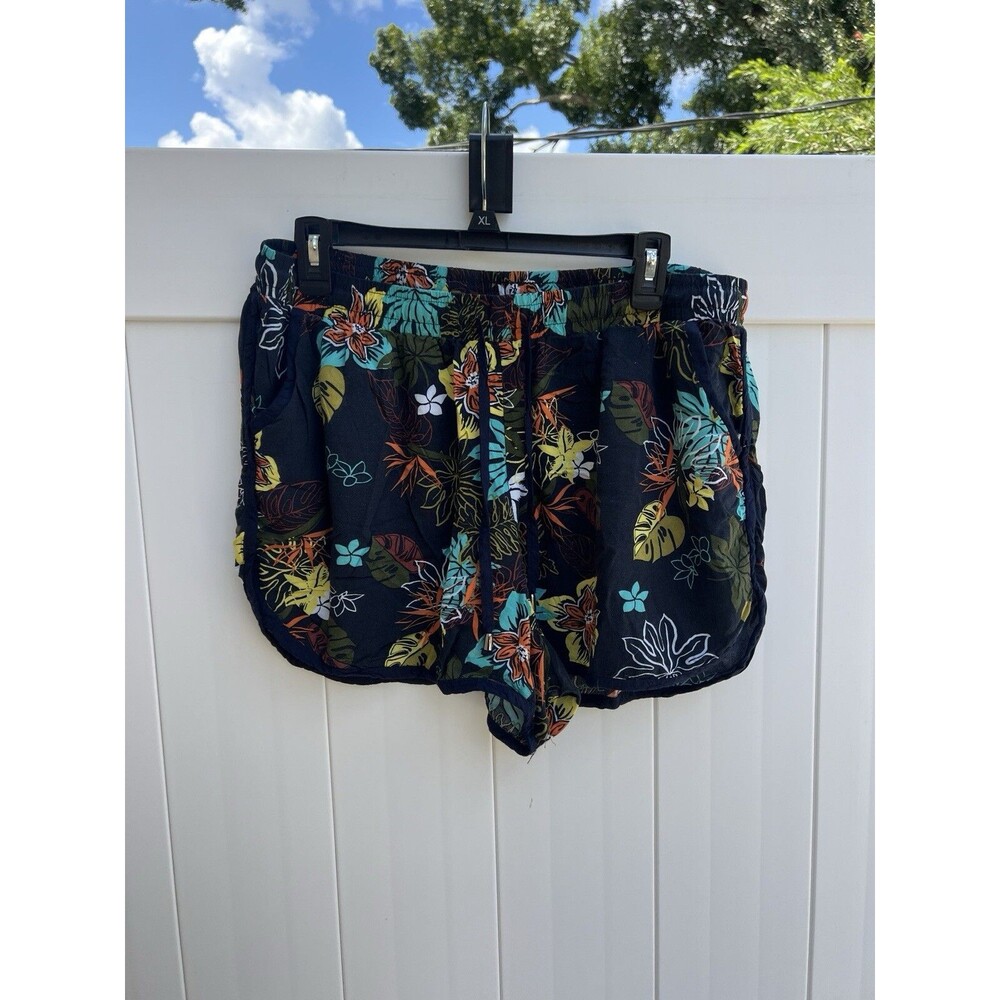 NEW LOOK Women's 2X Casual Shorts Floral Elastic Waist
